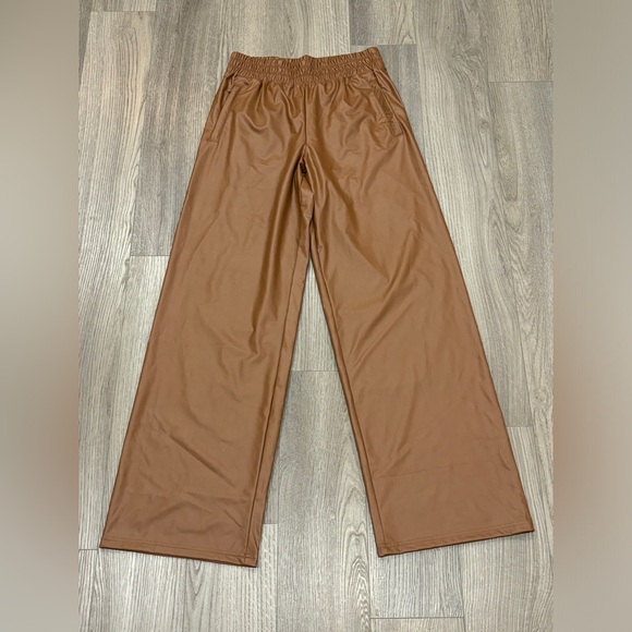 AERIE Offline Real Luxe Faux Leather Wide Leg Pants Brown Women’s Size S Long - Picture 2 of 14